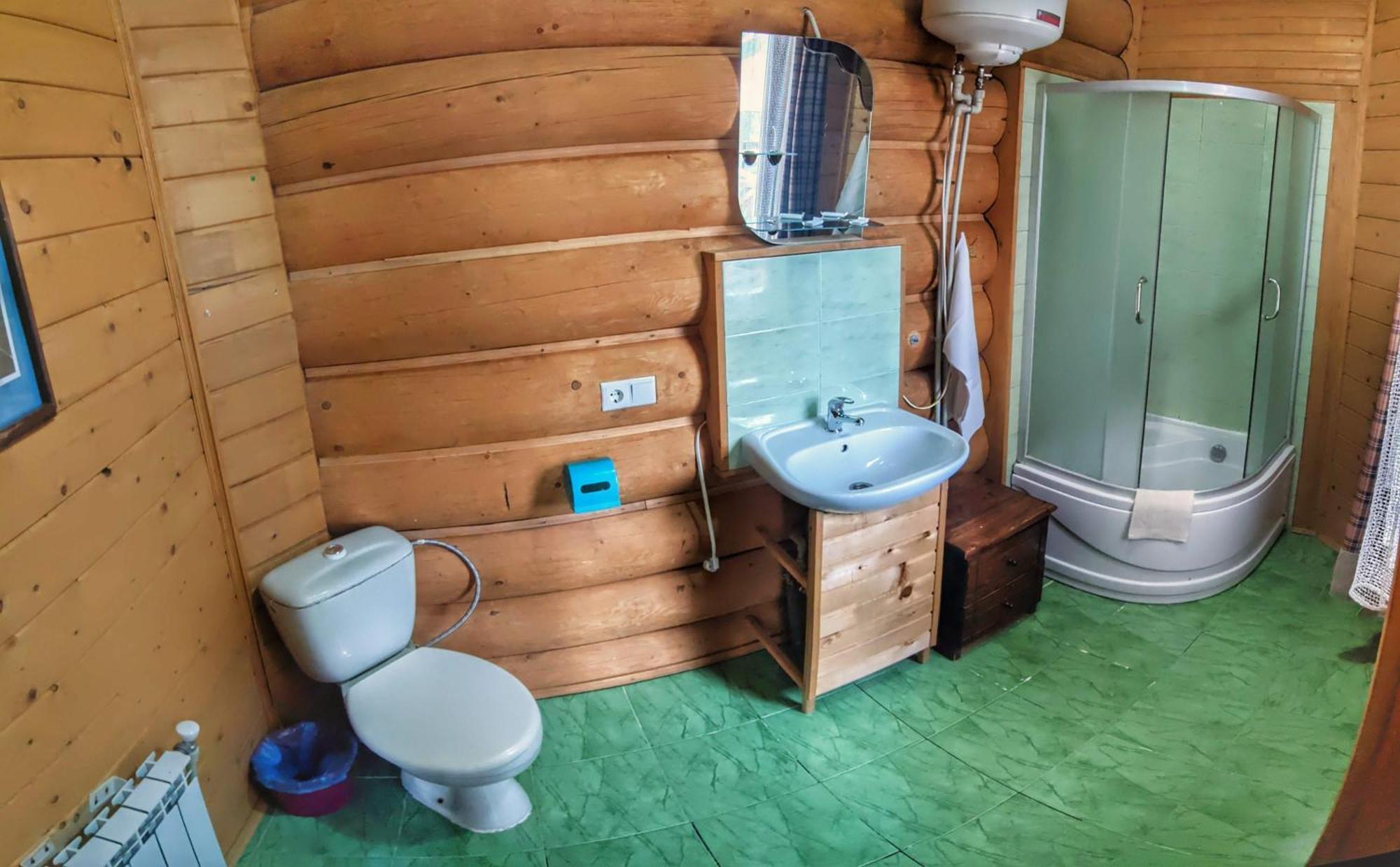 Hostal 12 Months Estate Myslovka Habitación foto